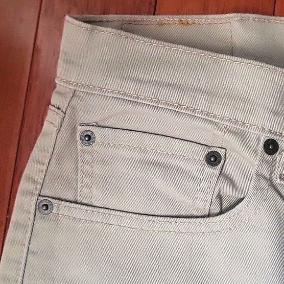 Levis Mens 502 Khaki Jeans - Picture 3 of 10